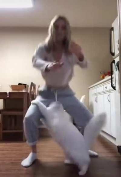 to make a shitty tiktok dance vid
