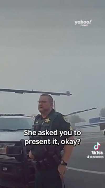 florida cops harass a blind person for their walking cane