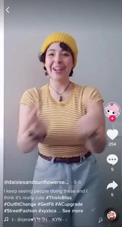 So very cute with the little dance @daisiesandsunflowerseeds