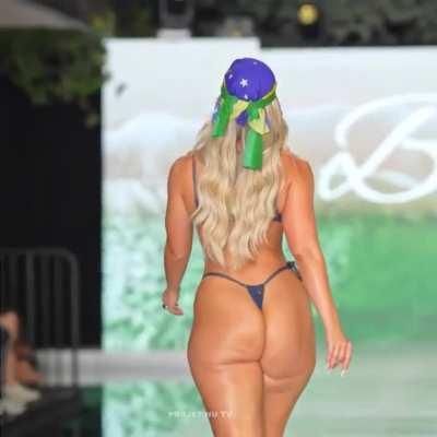 Riss DuBois for Badi Swimwear - Miami Swim Week 2024