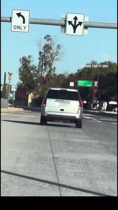 Driving freakout leads to instant karma