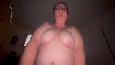 Bouncing jiggly titties on titty Tuesday