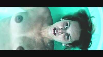 [Topless] Louise D'Tuani in Netflix brazilian film Burning Betrayal (2023) at 34