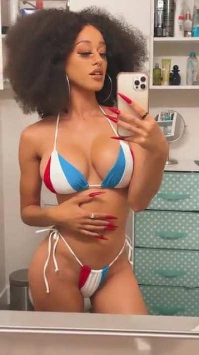 Stormi Maya (@stormimaya)