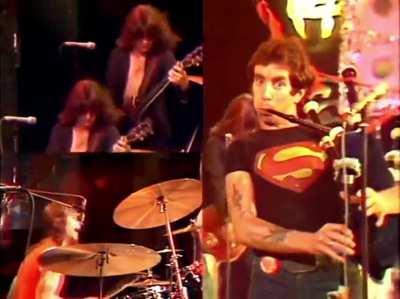 21/2/1976 - AC/DC performing 