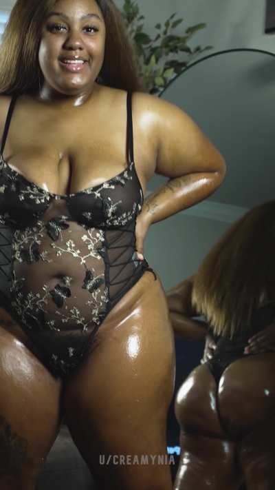 Team Ass vs Team Tits...Explain your reasoning 