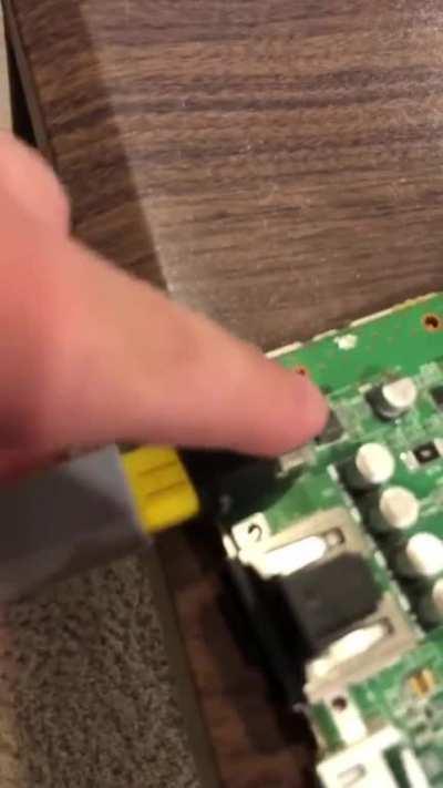 Friend had a broken WiiU and fixed it