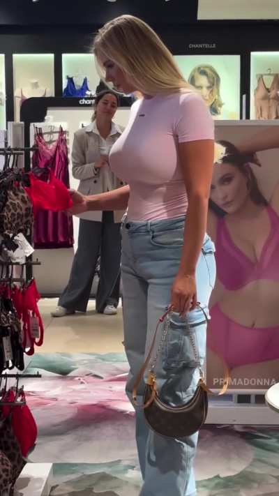 bra shopping
