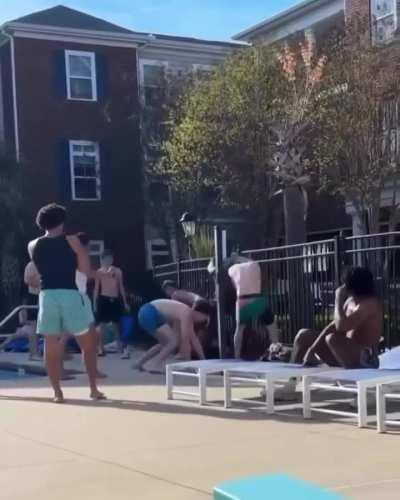 🤦🏿‍♂️ They still haven't learned since the boat Incident huh?