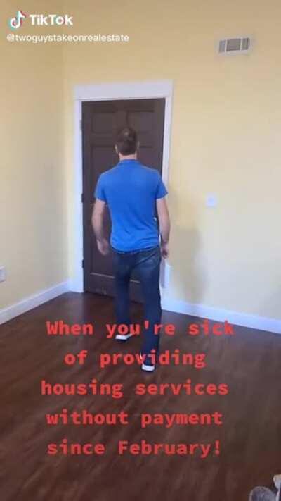 Me evicting a single mom on Thanksgiving, because I have a no animal policy 🦃