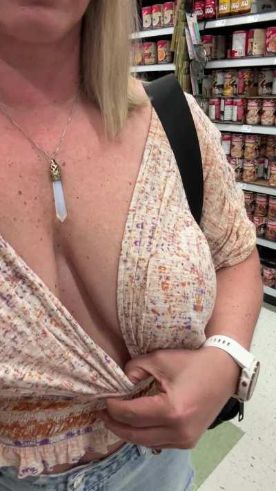 Going grocery shopping can be fun!