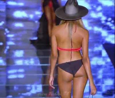 Miami Swim Week 2018