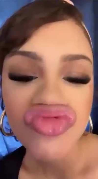 She&rsquo;s so dam nutty