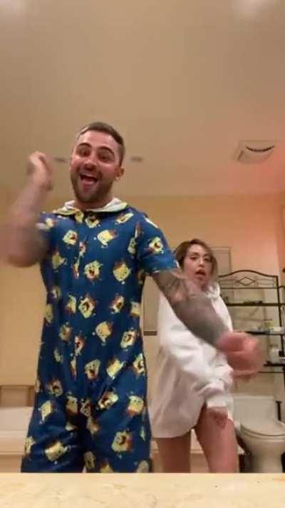 Hol up tikktokkers !!!!! 😍😍