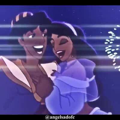 Alguém sabe qual a música por favor???