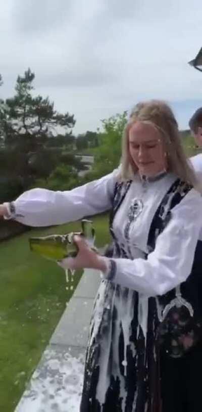 HMC while I pop bottles