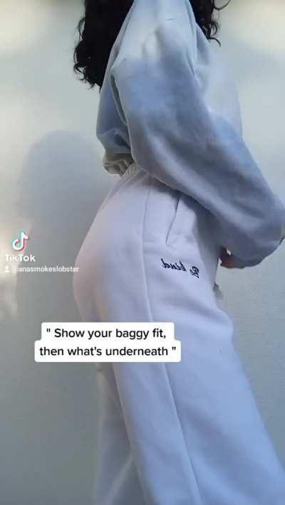 I love showing off my petite body ;)