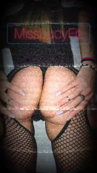 Big Ass Blonde Fetish Fishnet Fitness