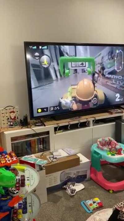 До чего техника дошла