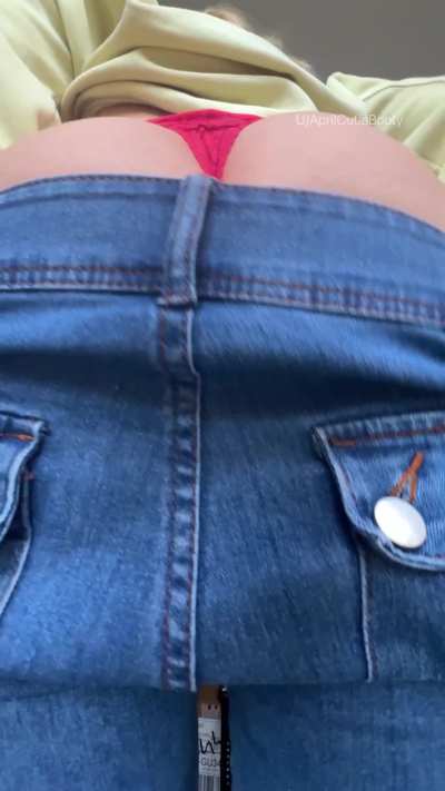 It's a crime to cover up these cheeks