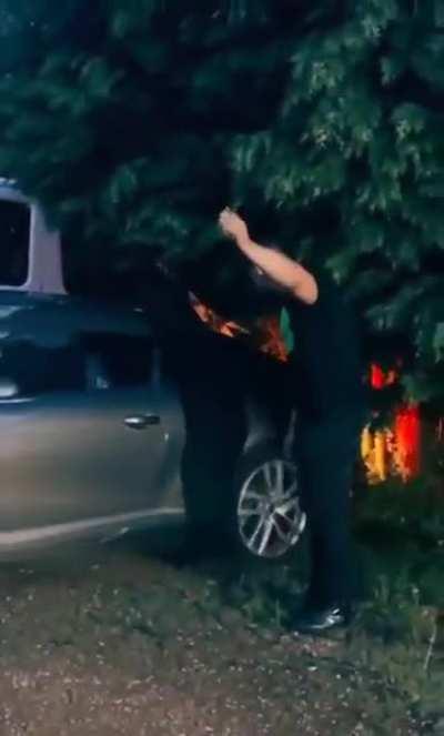 A little bit more, stop!