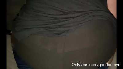 Big booty girl giving lap dances [OC]