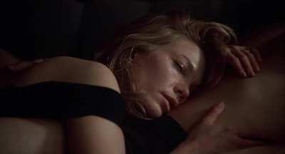 Diane Lane nude - Unfaithful (2002)