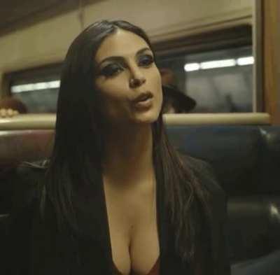 Meeting up with friend’s mom for a secret date night… [Morena Baccarin]