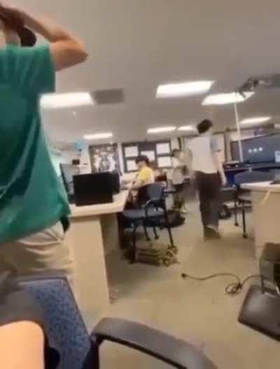 196 user roast wordingtonian 😔