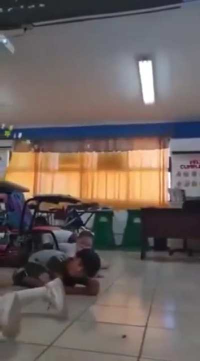 Kids take cover in class as cartel fire weapons