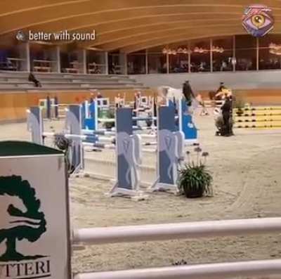 that's gotta be cheating now