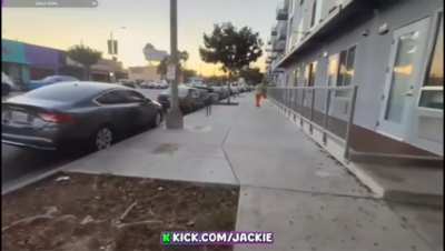 Streamer breaks down after witnessing civilian get pressed by gangmembers