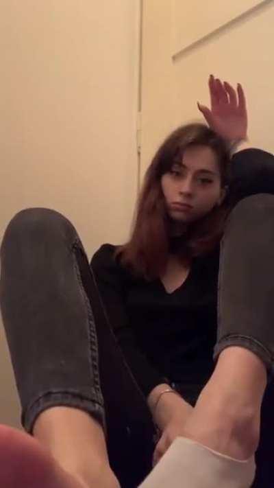 I know how much you like white socks 🐬