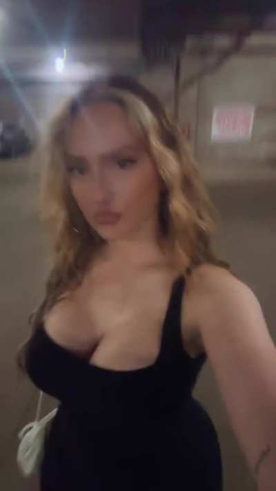 Hot snow bunny
