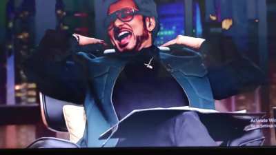 Kunal's always ready to serve Anupam a plate of reality! 🤣