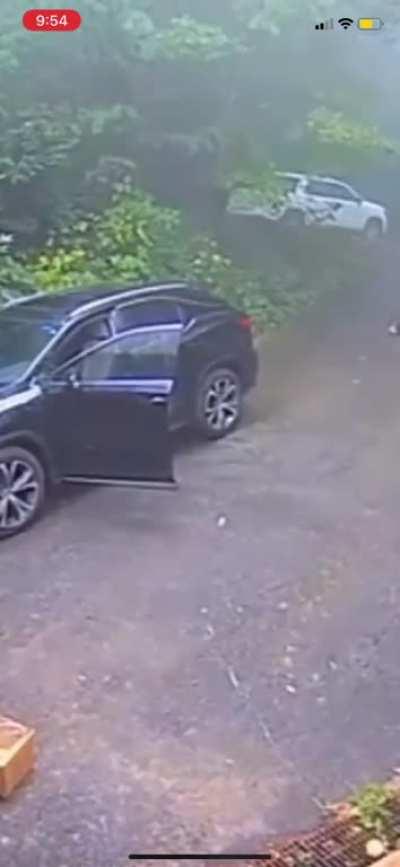 Bro was tryna find that key fob💀