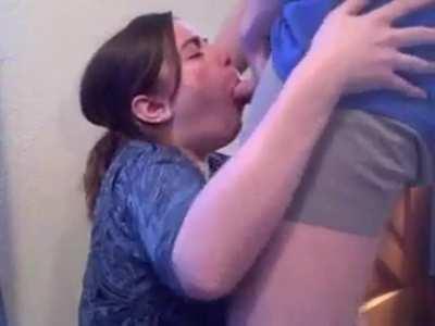 Sarah gagging on cum