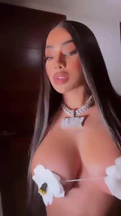 Yailin La Mas Viral x 6ix9ine 🌈💞 Pa Ti 💘💞💕