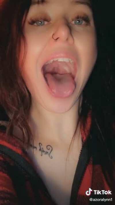 Throat kegels 😲 - cute face, ya'll thinking what I'm thinking