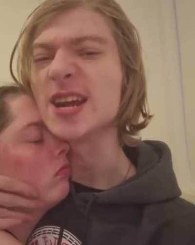 Just one look is enough to roast both of em 💀