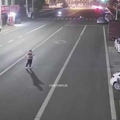 Get off the phone, man!