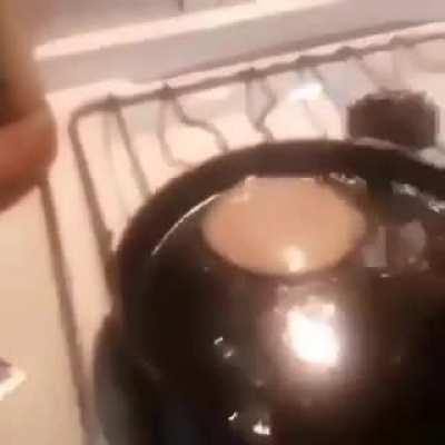 Cómo dar vuelta a una hamburguesa