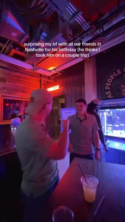 He pointed at every single one of them 😂