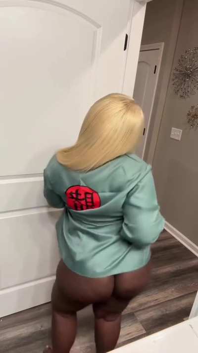 YES (HAPPY HALLOWEEN)