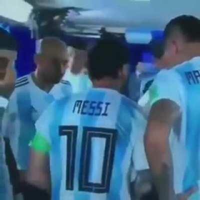 Muca, esse e teu ídolo ?