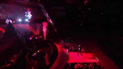 Stronger 2008 Grammys performance