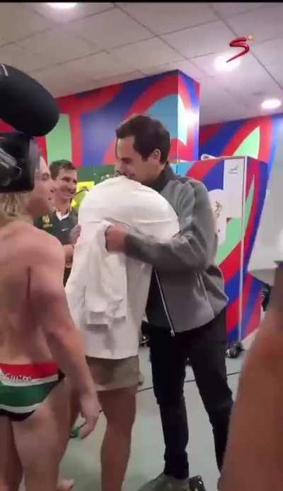 Federer with the awkward conversation