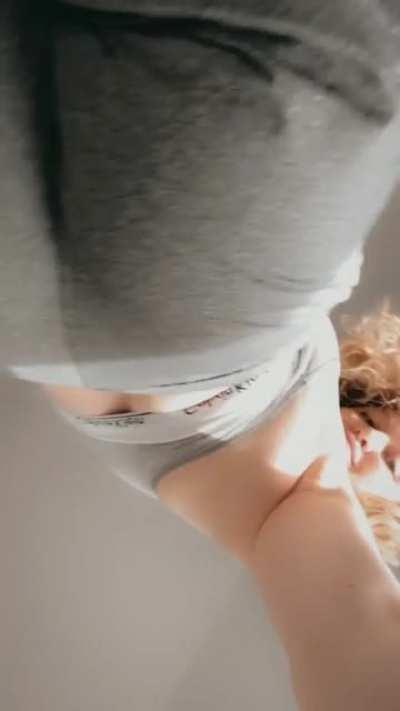 I hope this cheers you up this morning 😀