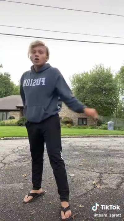 No one makes m'lady cry