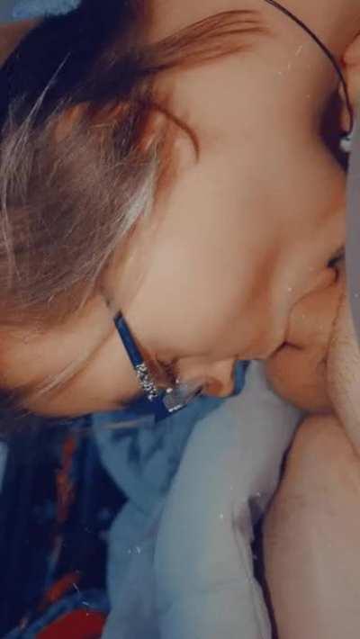 Only 4.99 to see over 1000 pics n vids so much content you'll be cumming for days especially if you like head 🥵